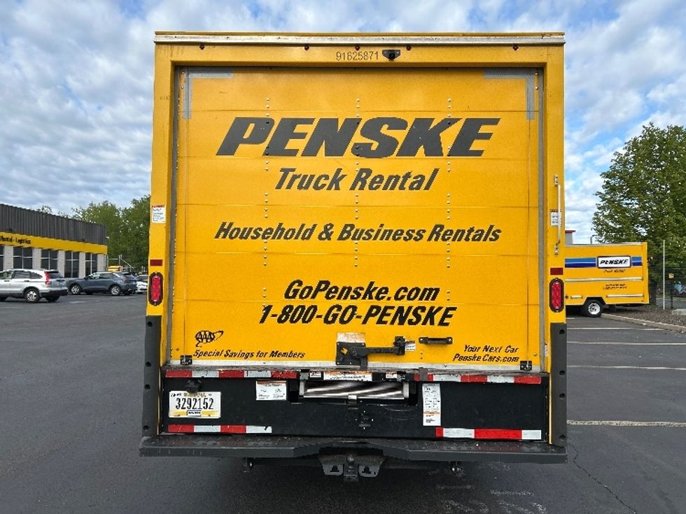 Light Duty Box Truck-Light and Medium Duty Trucks-GMC-2022-Savana G33903-Springfield-MA-103,831\n\t\tmiles-$ 25,500 - Image 7