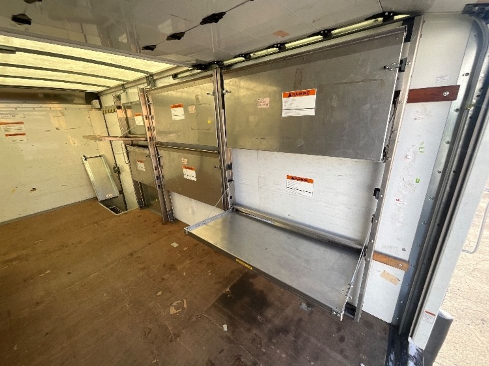 Light Duty Box Truck-Light and Medium Duty Trucks-GMC-2022-Savana G33903-Sterling-VA-29,855\n\t\tmiles-$ 47,250 - Image 25
