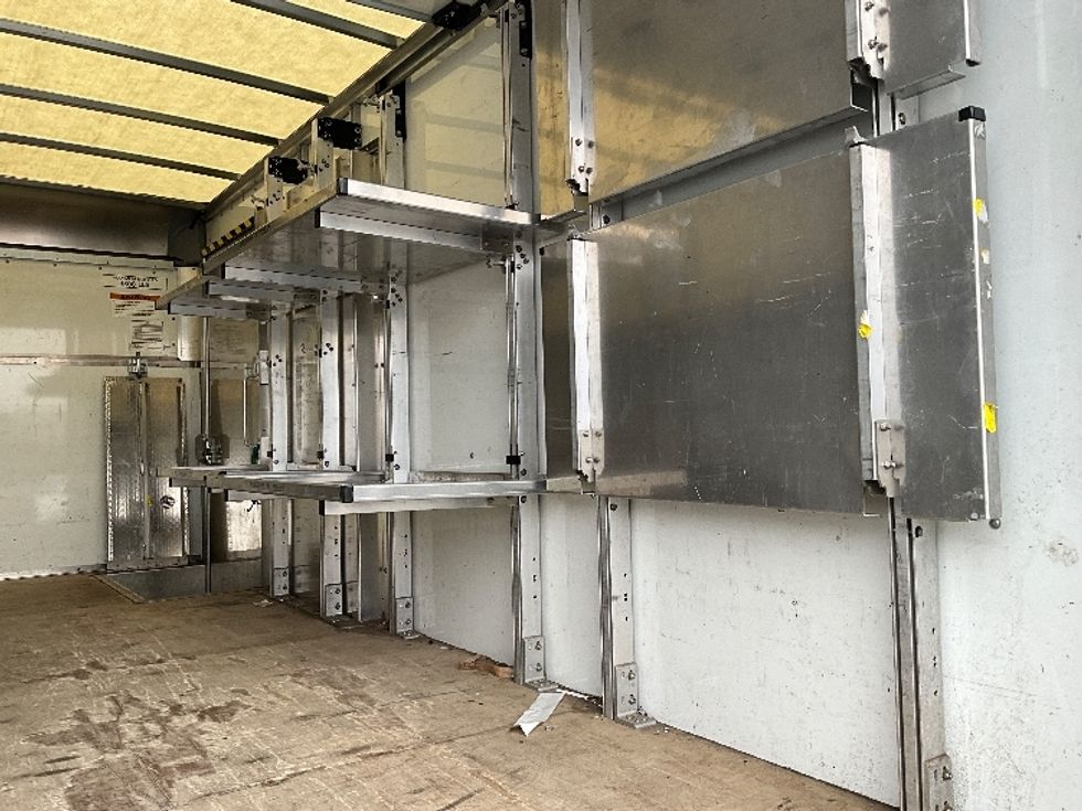 Light Duty Box Truck-Light and Medium Duty Trucks-GMC-2022-Savana G33903-Sterling-VA-41,785\n\t\tmiles-$ 45,750 - Image 11