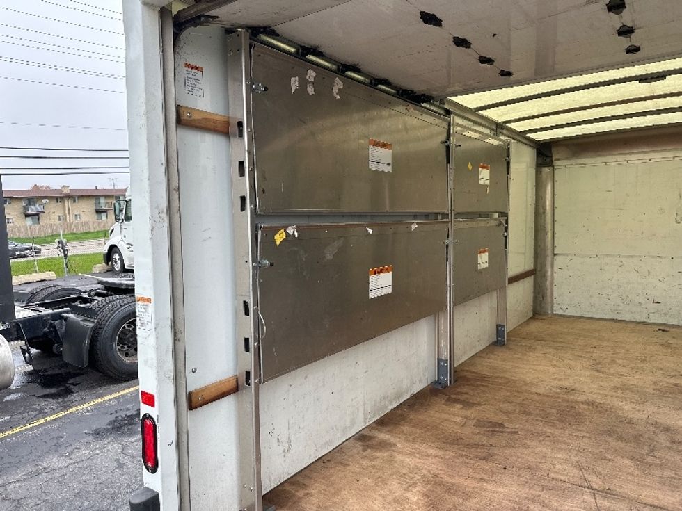 Light Duty Box Truck-Light and Medium Duty Trucks-GMC-2022-Savana G33903-Sturtevant-WI-34,158\n\t\tmiles-$ 43,000 - Image 11