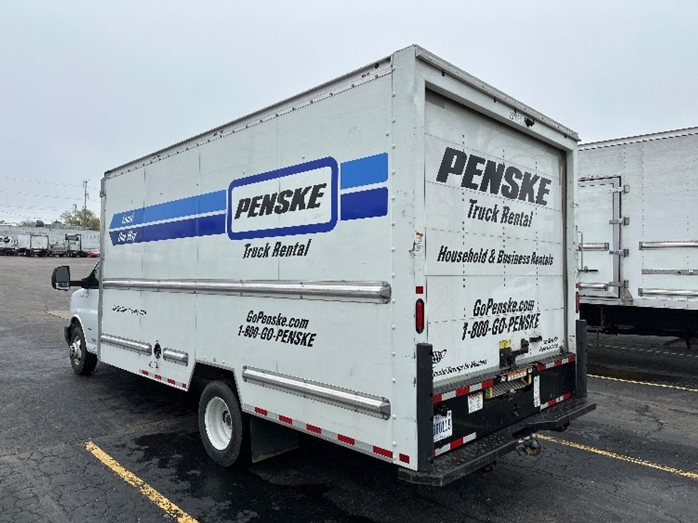 Light Duty Box Truck-Light and Medium Duty Trucks-GMC-2022-Savana G33903-Sturtevant-WI-34,158\n\t\tmiles-$ 43,000 - Image 6