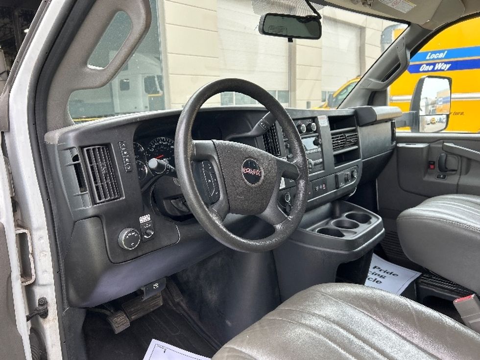 Light Duty Box Truck-Light and Medium Duty Trucks-GMC-2022-Savana G33903-Sturtevant-WI-41,839\n\t\tmiles-$ 43,000 - Image 17