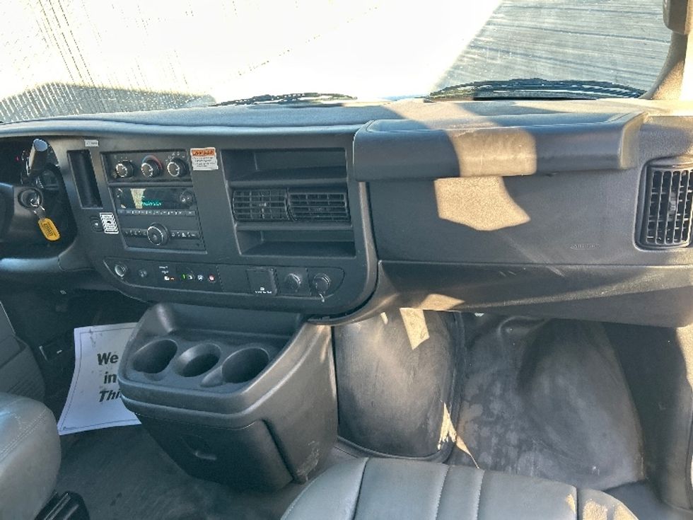 Light Duty Box Truck-Light and Medium Duty Trucks-GMC-2022-Savana G33903-Sturtevant-WI-41,938\n\t\tmiles-$ 48,000 - Image 21