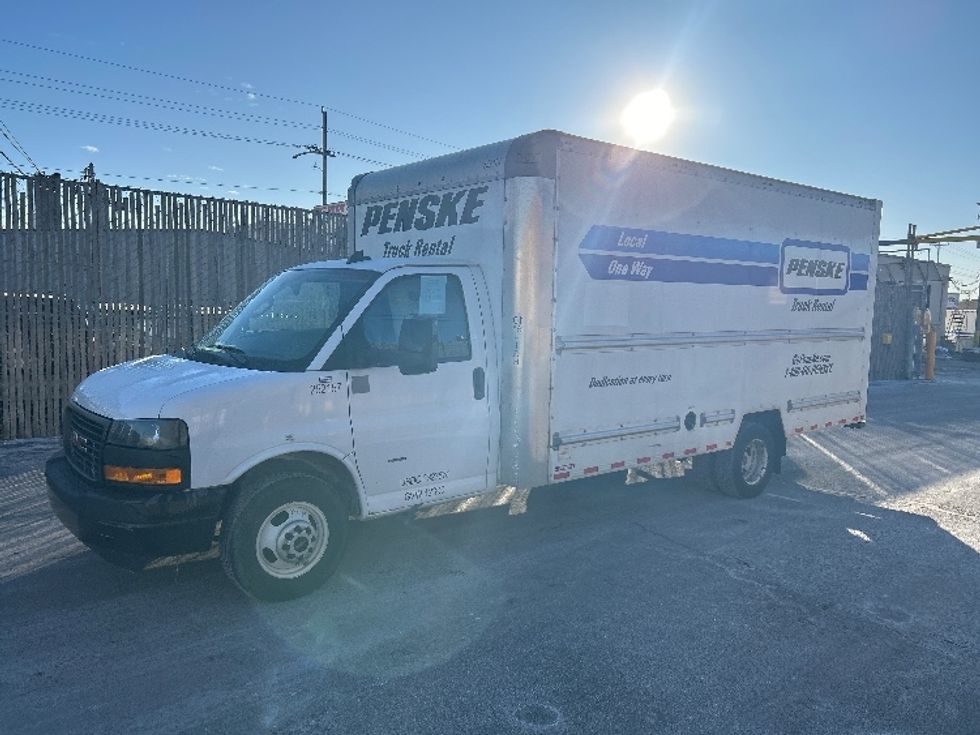 Light Duty Box Truck-Light and Medium Duty Trucks-GMC-2022-Savana G33903-Sturtevant-WI-41,938\n\t\tmiles-$ 48,000 - Image 3