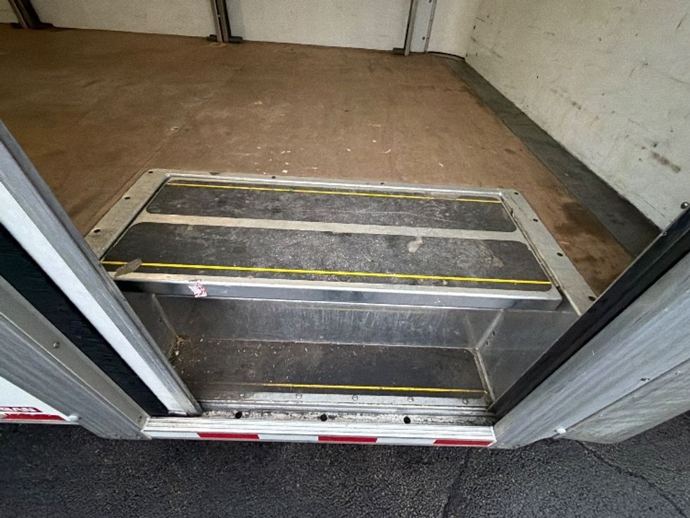 Light Duty Box Truck-Light and Medium Duty Trucks-GMC-2022-Savana G33903-Sturtevant-WI-48,025\n\t\tmiles-$ 41,250 - Image 22