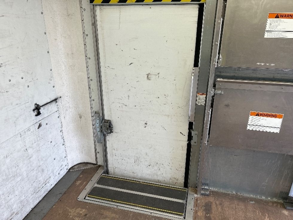 Light Duty Box Truck-Light and Medium Duty Trucks-GMC-2022-Savana G33903-Sturtevant-WI-56,574\n\t\tmiles-$ 41,250 - Image 25