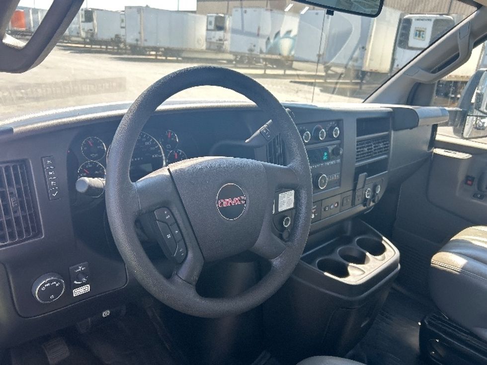 Light Duty Box Truck-Light and Medium Duty Trucks-GMC-2022-Savana G33903-Sturtevant-WI-59,350\n\t\tmiles-$ 36,000 - Image 17