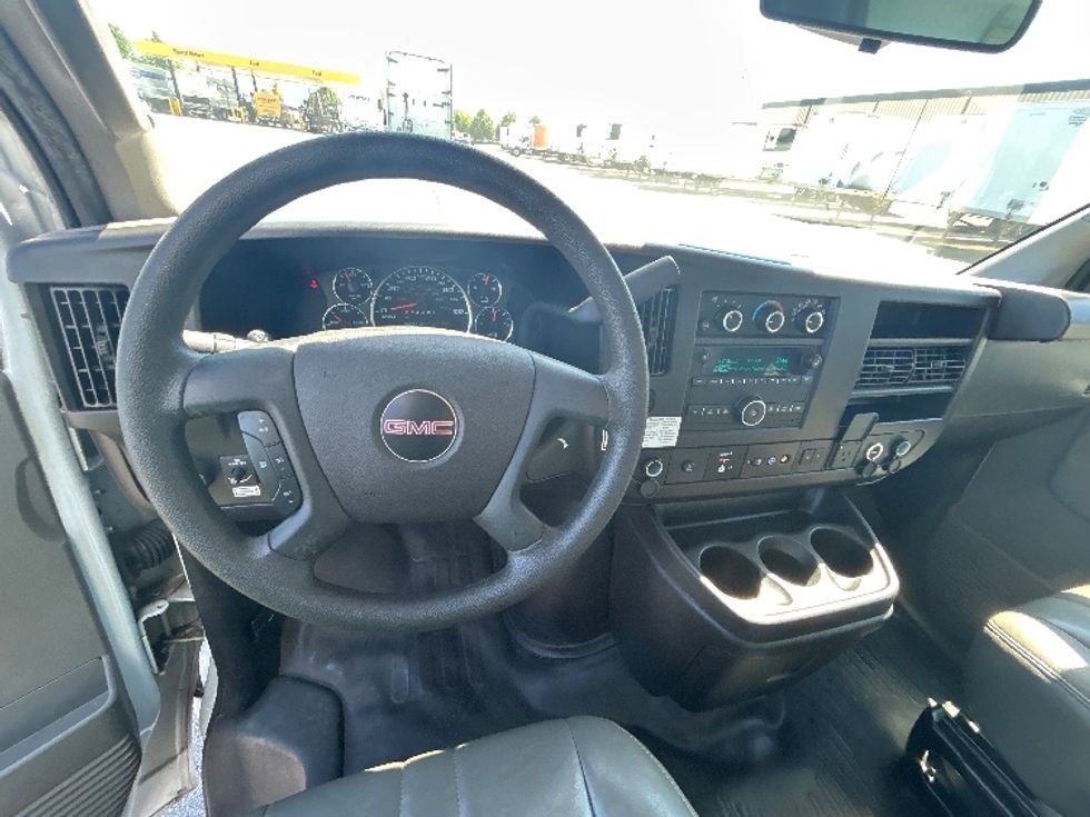 Light Duty Box Truck-Light and Medium Duty Trucks-GMC-2022-Savana G33903-Sturtevant-WI-59,350\n\t\tmiles-$ 36,000 - Image 18