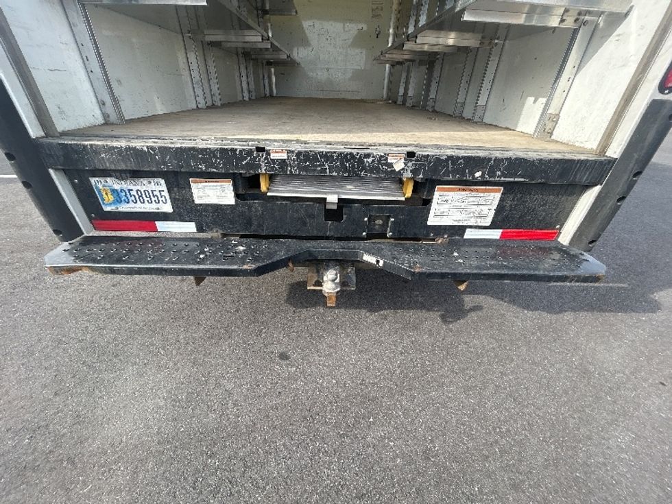 Light Duty Box Truck-Light and Medium Duty Trucks-GMC-2022-Savana G33903-Swedesboro-NJ-33,144\n\t\tmiles-$ 44,000 - Image 9