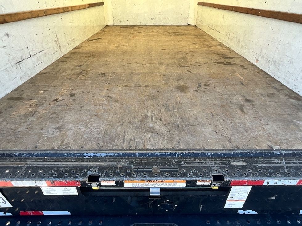 Light Duty Box Truck-Light and Medium Duty Trucks-GMC-2022-Savana G33903-Swedesboro-NJ-90,418\n\t\tmiles-$ 28,750 - Image 10
