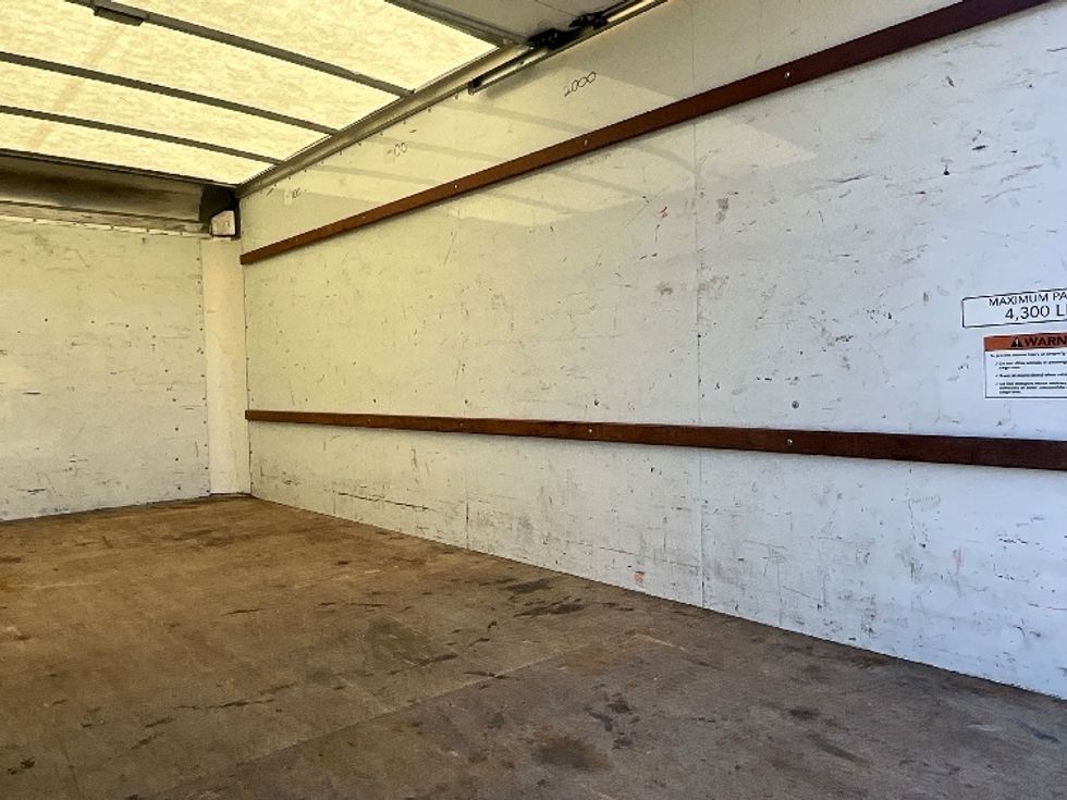 Light Duty Box Truck-Light and Medium Duty Trucks-GMC-2022-Savana G33903-Swedesboro-NJ-90,418\n\t\tmiles-$ 28,750 - Image 12