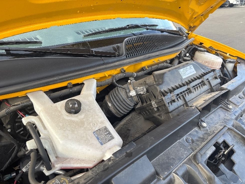 Light Duty Box Truck-Light and Medium Duty Trucks-GMC-2022-Savana G33903-Tacoma-WA-21,082\n\t\tmiles-$ 41,250 - Image 24