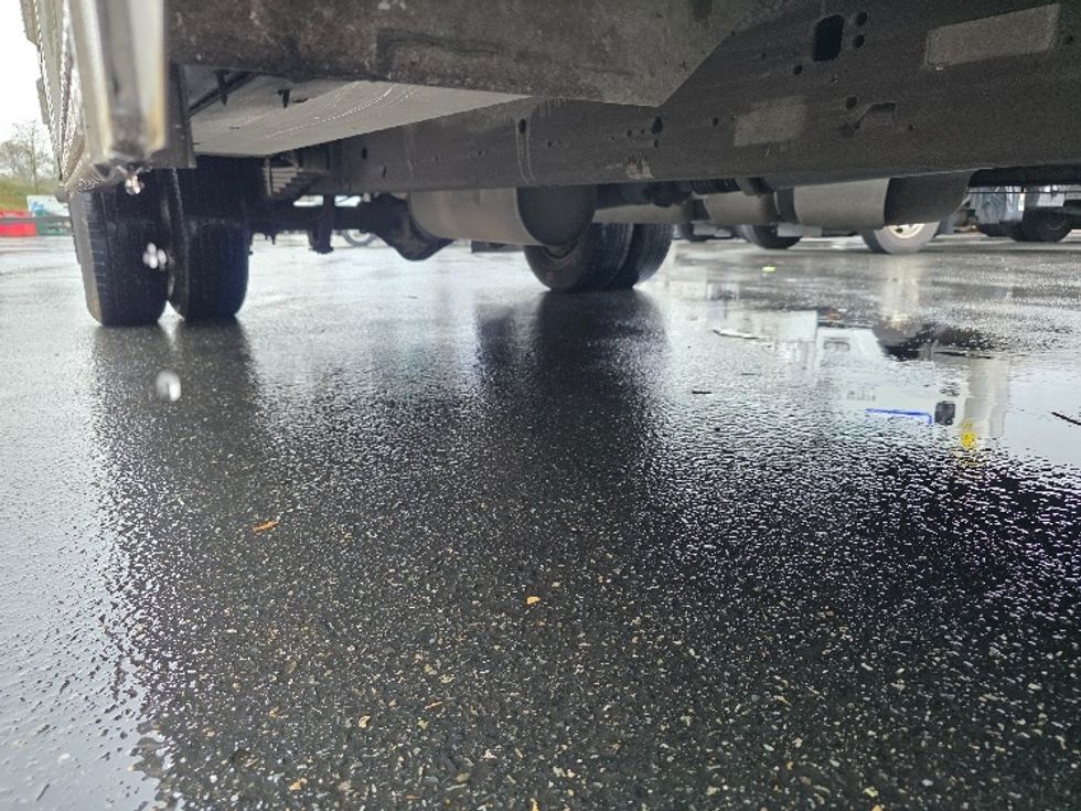 Light Duty Box Truck-Light and Medium Duty Trucks-GMC-2022-Savana G33903-Tacoma-WA-24,538\n\t\tmiles-$ 47,750 - Image 14