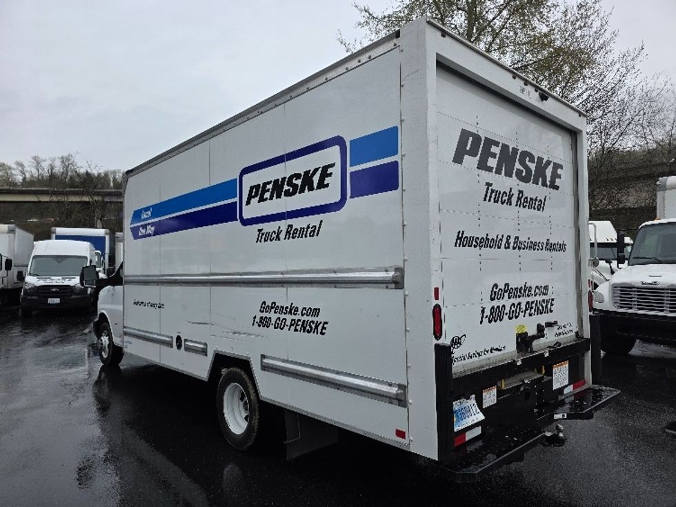 Light Duty Box Truck-Light and Medium Duty Trucks-GMC-2022-Savana G33903-Tacoma-WA-24,538\n\t\tmiles-$ 47,750 - Image 6