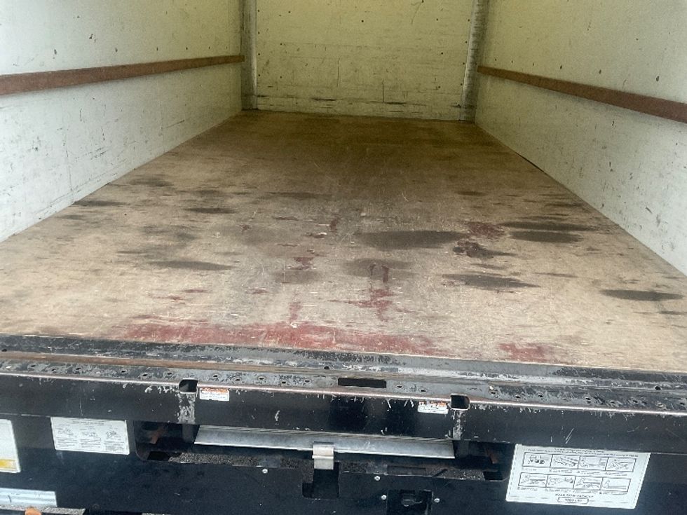 Light Duty Box Truck-Light and Medium Duty Trucks-GMC-2022-Savana G33903-Tampa-FL-100,435\n\t\tmiles-$ 30,750 - Image 10