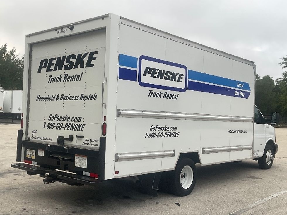 Light Duty Box Truck-Light and Medium Duty Trucks-GMC-2022-Savana G33903-Tampa-FL-100,435\n\t\tmiles-$ 30,750 - Image 13