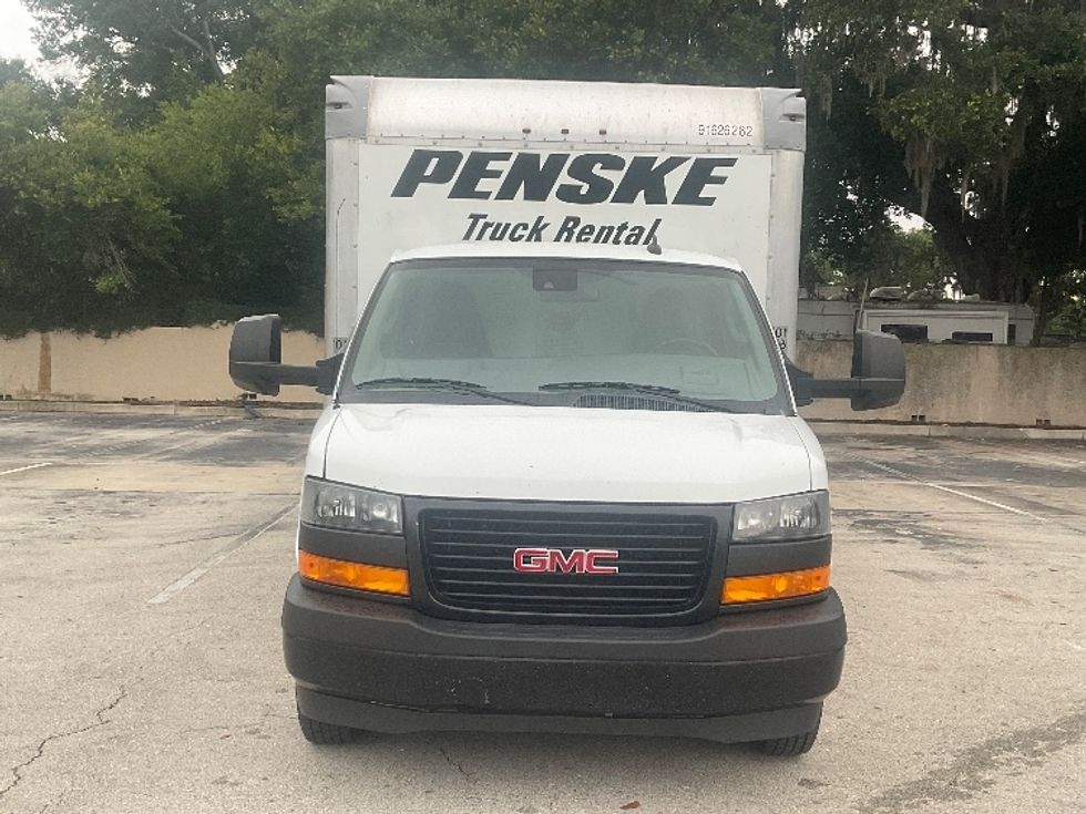 Light Duty Box Truck-Light and Medium Duty Trucks-GMC-2022-Savana G33903-Tampa-FL-100,435\n\t\tmiles-$ 30,750 - Image 2