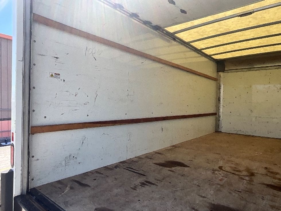 Light Duty Box Truck-Light and Medium Duty Trucks-GMC-2022-Savana G33903-Tampa-FL-119,113\n\t\tmiles-$ 29,250 - Image 10