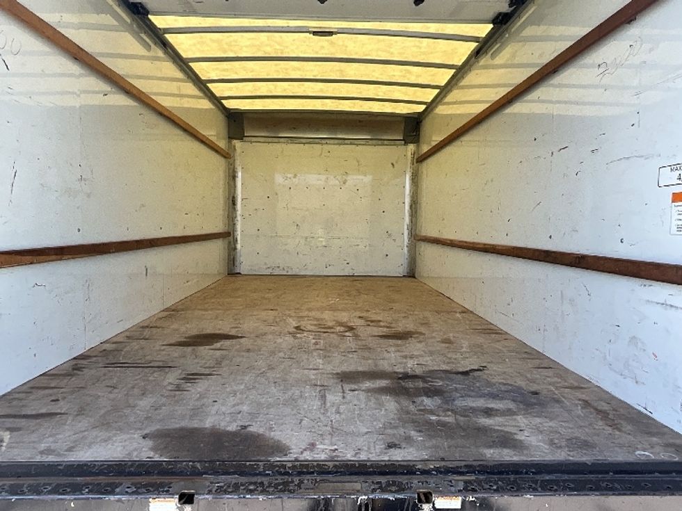 Light Duty Box Truck-Light and Medium Duty Trucks-GMC-2022-Savana G33903-Tampa-FL-119,113\n\t\tmiles-$ 29,250 - Image 8