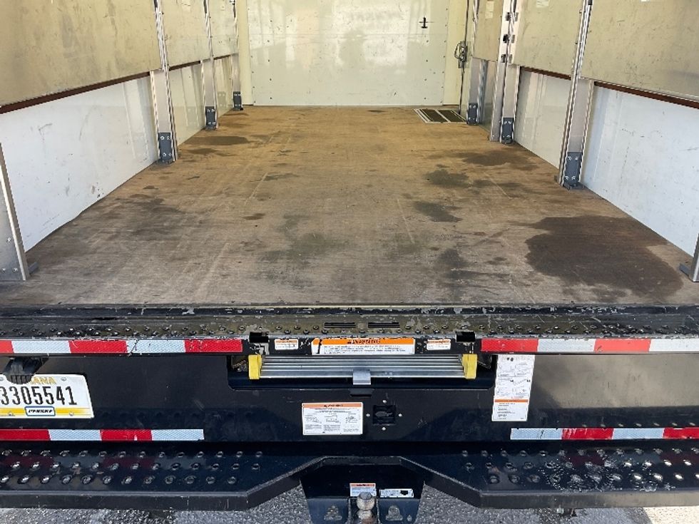 Light Duty Box Truck-Light and Medium Duty Trucks-GMC-2022-Savana G33903-Tampa-FL-24,140\n\t\tmiles-$ 51,500 - Image 10