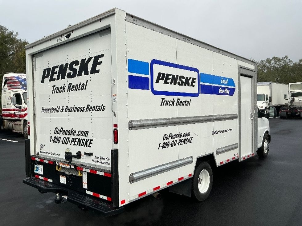 Light Duty Box Truck-Light and Medium Duty Trucks-GMC-2022-Savana G33903-Tampa-FL-25,963\n\t\tmiles-$ 51,250 - Image 26