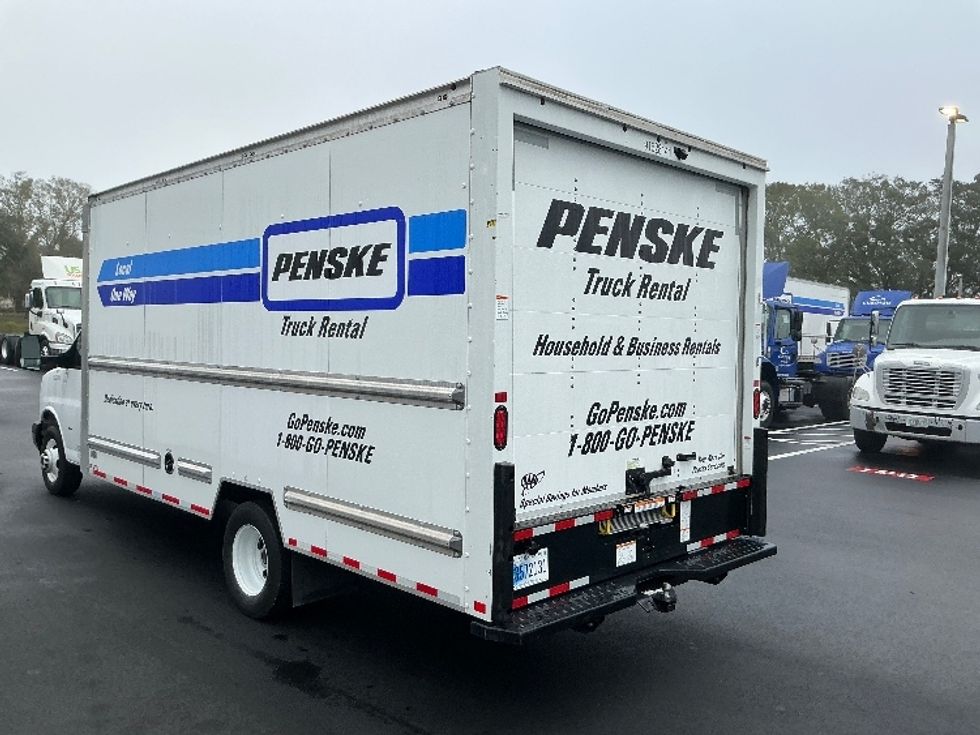 Light Duty Box Truck-Light and Medium Duty Trucks-GMC-2022-Savana G33903-Tampa-FL-25,963\n\t\tmiles-$ 51,250 - Image 6