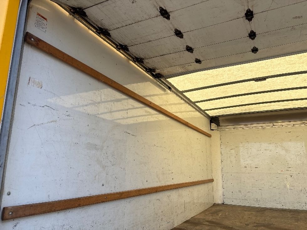 Light Duty Box Truck-Light and Medium Duty Trucks-GMC-2022-Savana G33903-Tempe-AZ-85,234\n\t\tmiles-$ 30,500 - Image 11