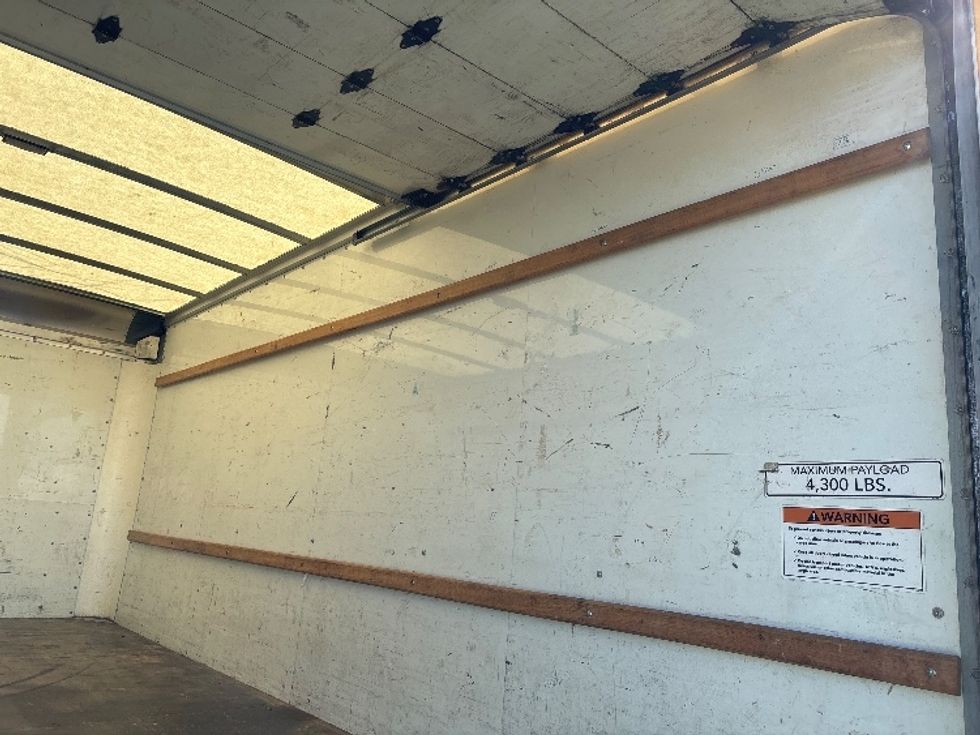Light Duty Box Truck-Light and Medium Duty Trucks-GMC-2022-Savana G33903-Tempe-AZ-85,234\n\t\tmiles-$ 30,500 - Image 12