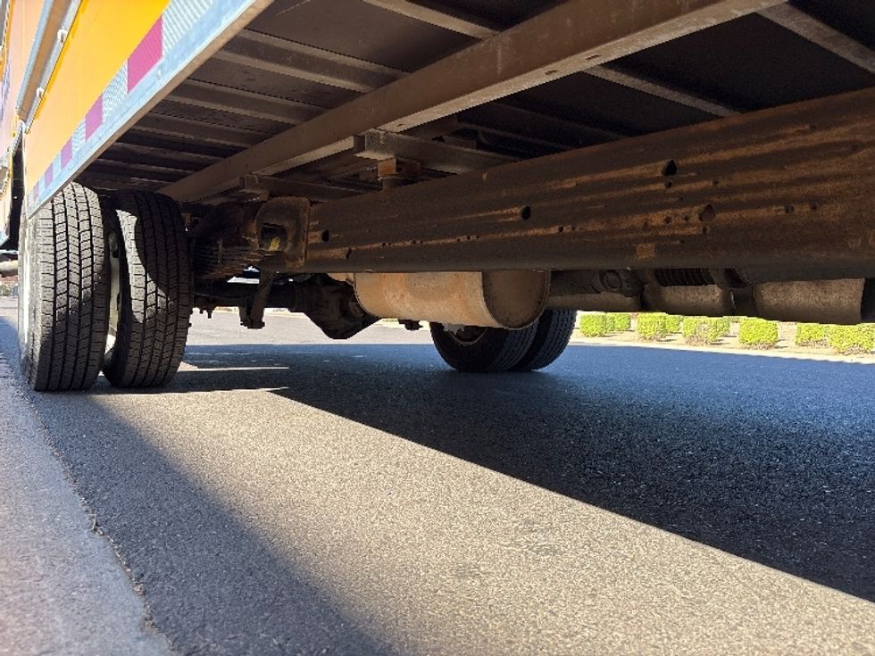 Light Duty Box Truck-Light and Medium Duty Trucks-GMC-2022-Savana G33903-Tempe-AZ-85,234\n\t\tmiles-$ 30,500 - Image 14