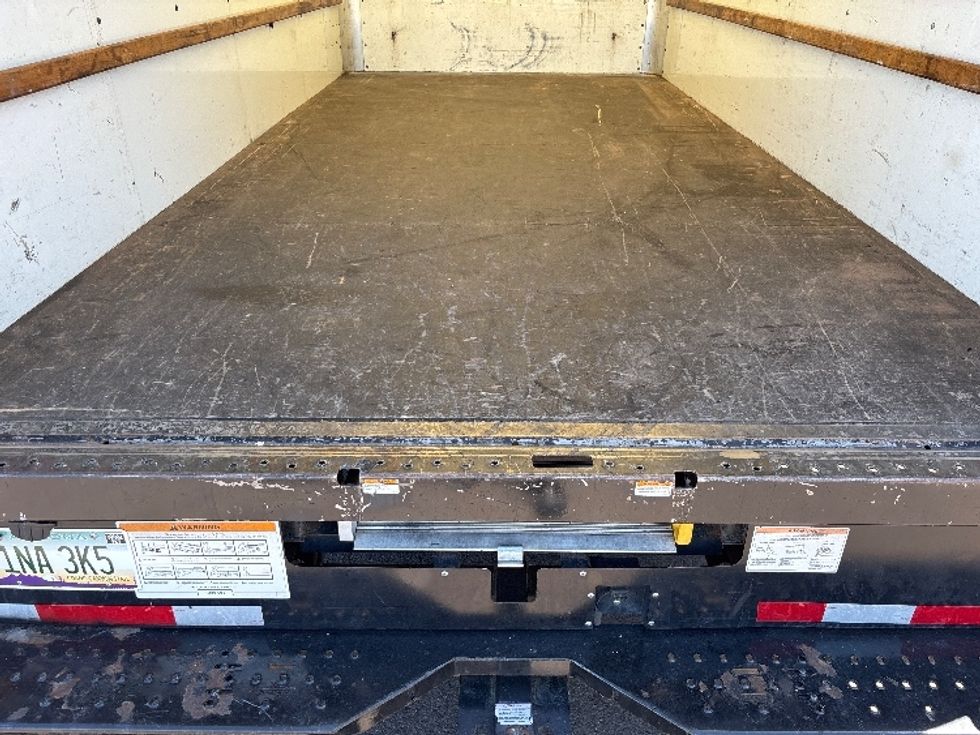 Light Duty Box Truck-Light and Medium Duty Trucks-GMC-2022-Savana G33903-Tempe-AZ-97,755\n\t\tmiles-$ 29,750 - Image 10