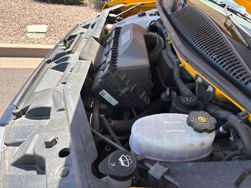 Light Duty Box Truck-Light and Medium Duty Trucks-GMC-2022-Savana G33903-Tempe-AZ-97,755\n\t\tmiles-$ 29,750 - Image 24