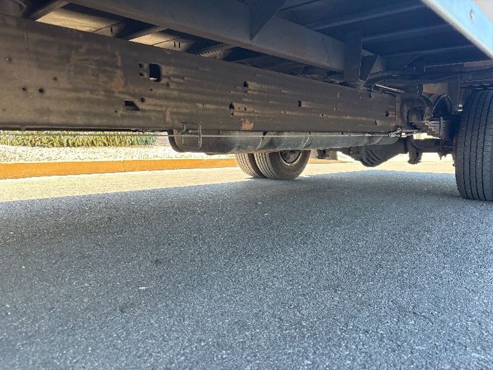 Light Duty Box Truck-Light and Medium Duty Trucks-GMC-2022-Savana G33903-Tempe-AZ-97,755\n\t\tmiles-$ 29,750 - Image 5