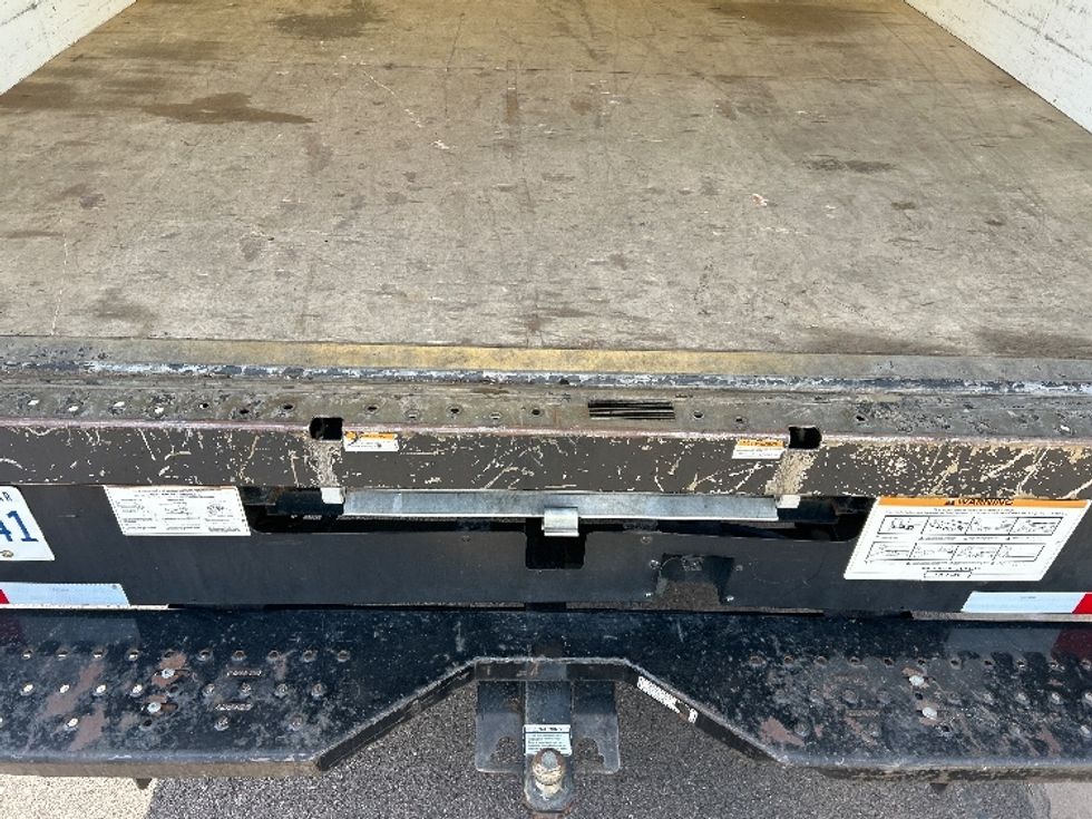 Light Duty Box Truck-Light and Medium Duty Trucks-GMC-2022-Savana G33903-Tempe-AZ-98,802\n\t\tmiles-$ 31,500 - Image 10