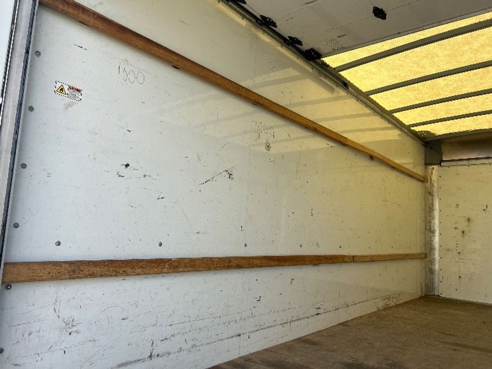 Light Duty Box Truck-Light and Medium Duty Trucks-GMC-2022-Savana G33903-Tempe-AZ-98,802\n\t\tmiles-$ 31,500 - Image 11