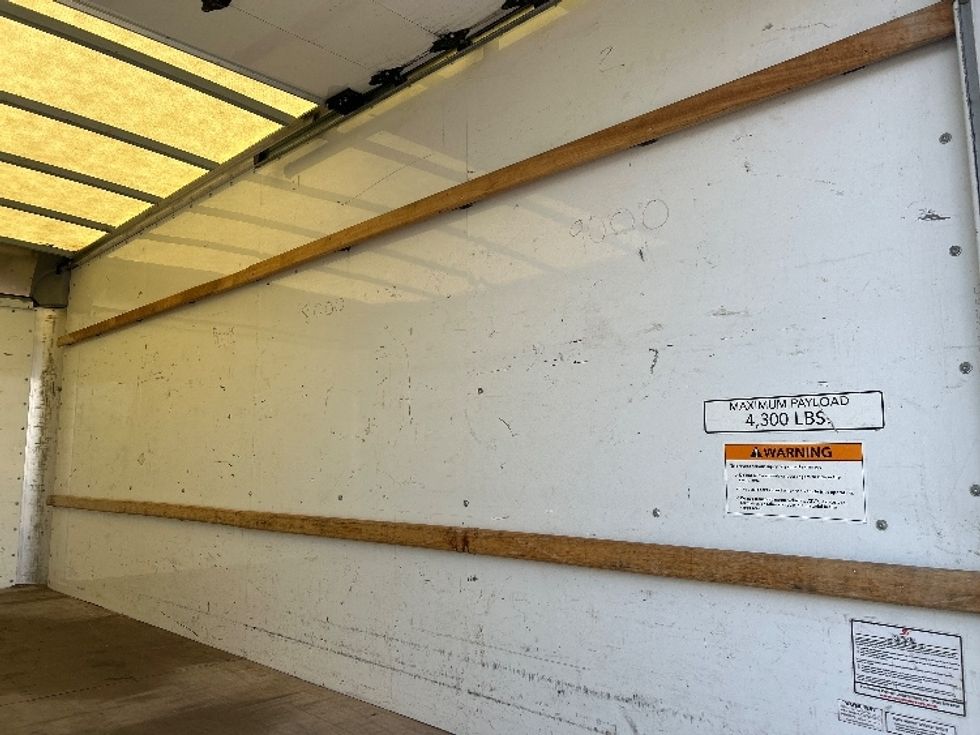 Light Duty Box Truck-Light and Medium Duty Trucks-GMC-2022-Savana G33903-Tempe-AZ-98,802\n\t\tmiles-$ 31,500 - Image 12