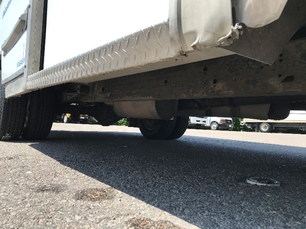 Light Duty Box Truck-Light and Medium Duty Trucks-GMC-2022-Savana G33903-Temple-TX-66,751\n\t\tmiles-$ 39,500 - Image 14