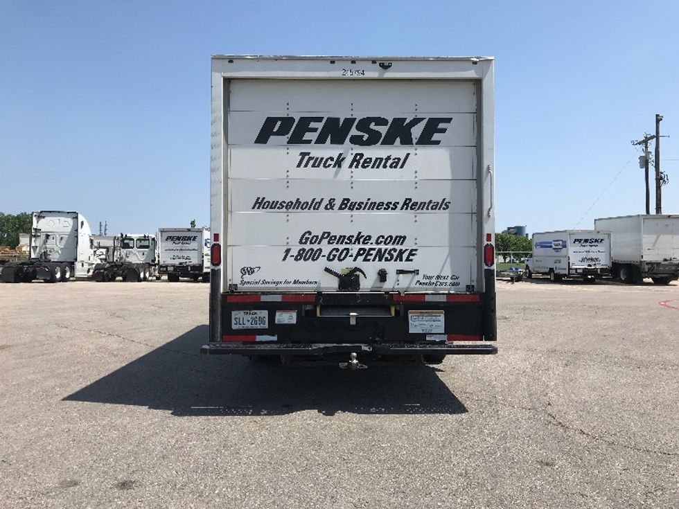 Light Duty Box Truck-Light and Medium Duty Trucks-GMC-2022-Savana G33903-Temple-TX-66,751\n\t\tmiles-$ 39,500 - Image 7