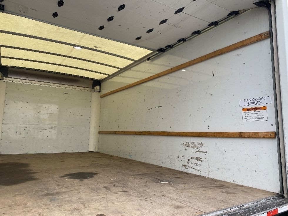 Light Duty Box Truck-Light and Medium Duty Trucks-GMC-2022-Savana G33903-Torrance-CA-103,895\n\t\tmiles-$ 32,000 - Image 11