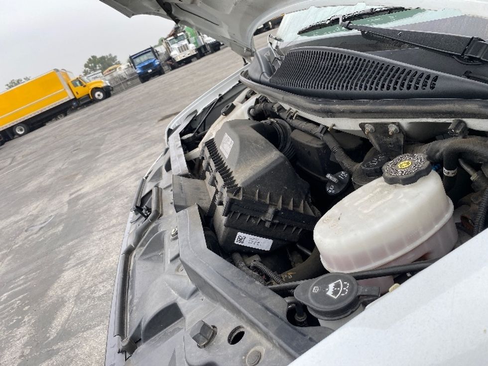 Light Duty Box Truck-Light and Medium Duty Trucks-GMC-2022-Savana G33903-Torrance-CA-103,895\n\t\tmiles-$ 32,000 - Image 23