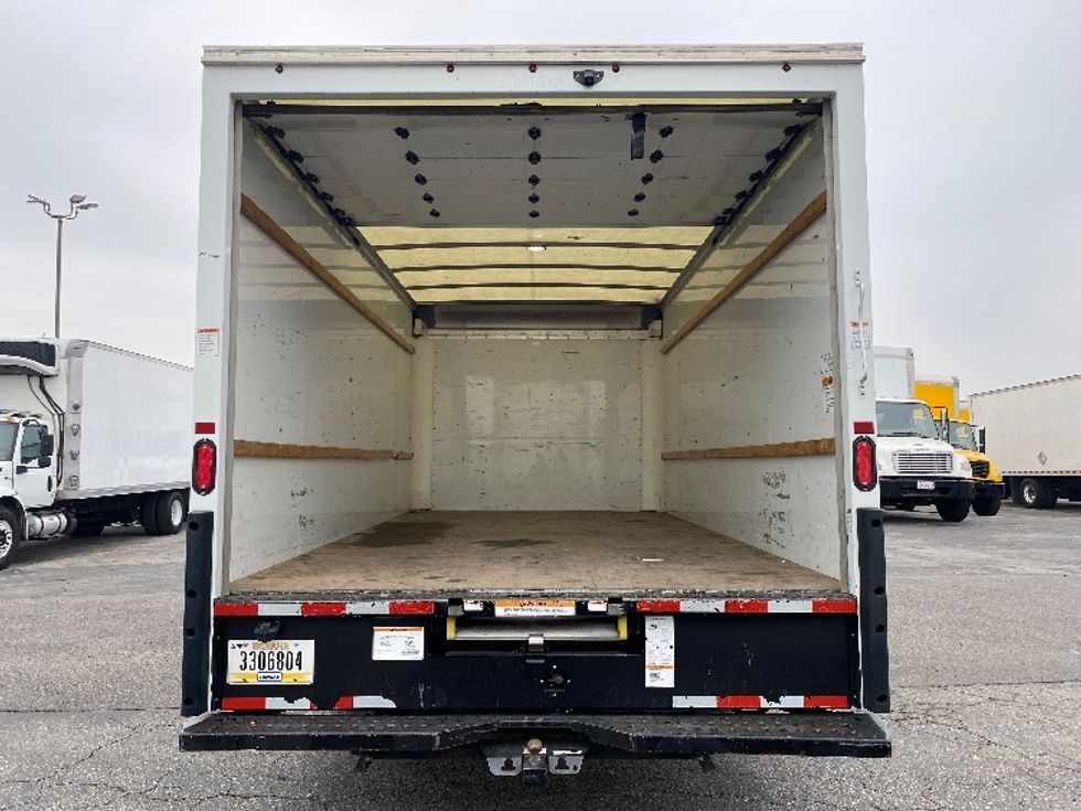 Light Duty Box Truck-Light and Medium Duty Trucks-GMC-2022-Savana G33903-Torrance-CA-103,895\n\t\tmiles-$ 32,000 - Image 8