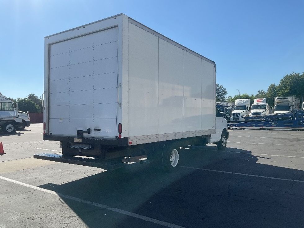 Light Duty Box Truck-Light and Medium Duty Trucks-GMC-2022-Savana G33903-Torrance-CA-135,611\n\t\tmiles-$ 25,250 - Image 13