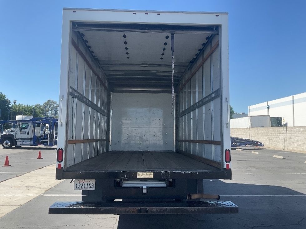 Light Duty Box Truck-Light and Medium Duty Trucks-GMC-2022-Savana G33903-Torrance-CA-135,611\n\t\tmiles-$ 25,250 - Image 8