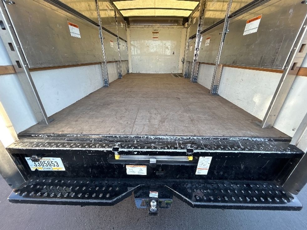 Light Duty Box Truck-Light and Medium Duty Trucks-GMC-2022-Savana G33903-Torrance-CA-22,492\n\t\tmiles-$ 53,500 - Image 10