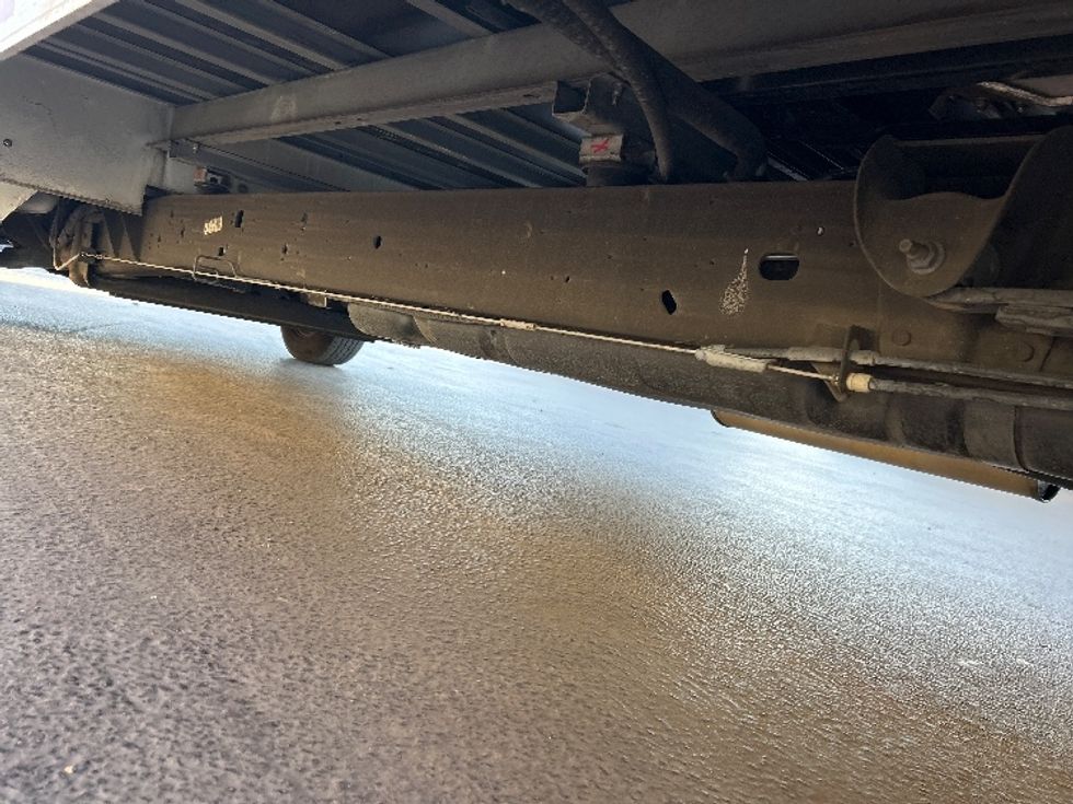 Light Duty Box Truck-Light and Medium Duty Trucks-GMC-2022-Savana G33903-Torrance-CA-22,492\n\t\tmiles-$ 53,500 - Image 5