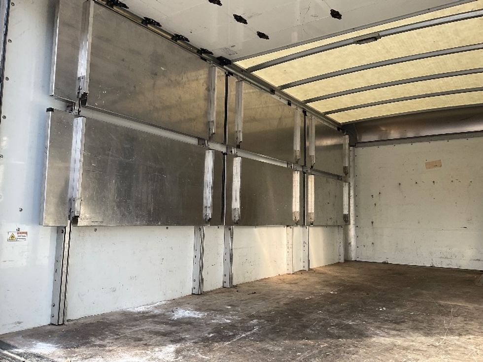 Light Duty Box Truck-Light and Medium Duty Trucks-GMC-2022-Savana G33903-Torrance-CA-27,740\n\t\tmiles-$ 47,500 - Image 11