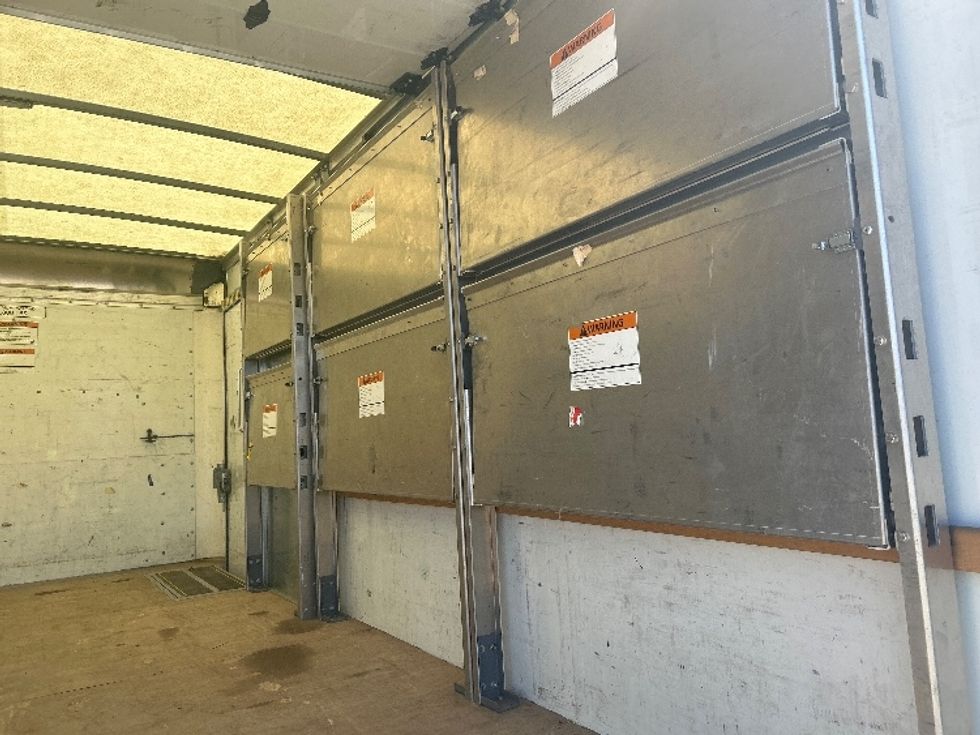 Light Duty Box Truck-Light and Medium Duty Trucks-GMC-2022-Savana G33903-Torrance-CA-32,337\n\t\tmiles-$ 43,750 - Image 12