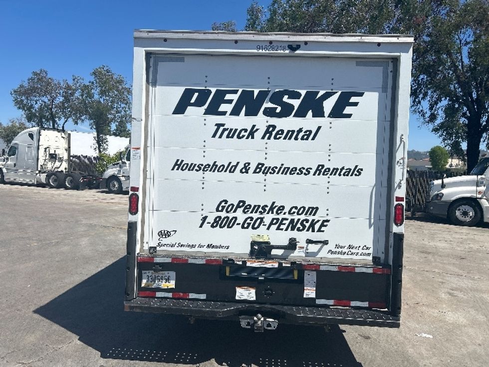 Light Duty Box Truck-Light and Medium Duty Trucks-GMC-2022-Savana G33903-Torrance-CA-32,337\n\t\tmiles-$ 43,750 - Image 7