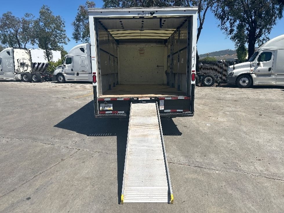 Light Duty Box Truck-Light and Medium Duty Trucks-GMC-2022-Savana G33903-Torrance-CA-32,337\n\t\tmiles-$ 43,750 - Image 9