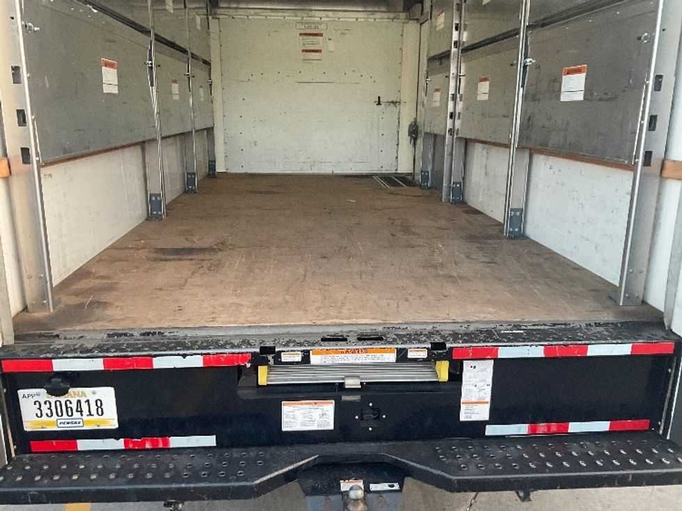Light Duty Box Truck-Light and Medium Duty Trucks-GMC-2022-Savana G33903-Torrance-CA-35,730\n\t\tmiles-$ 48,750 - Image 10