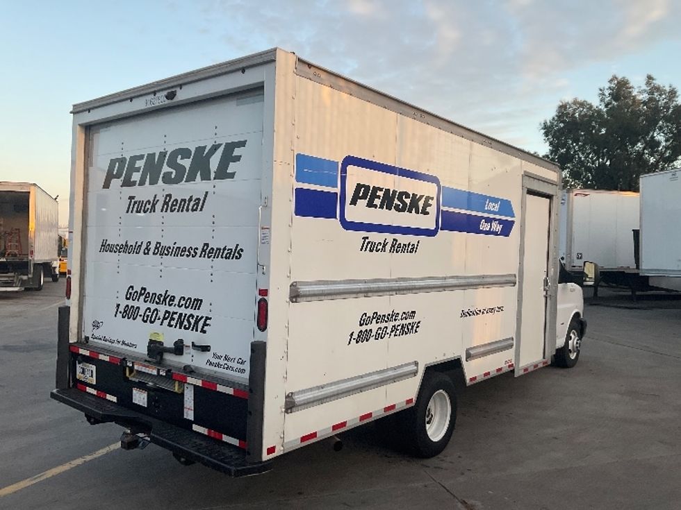 Light Duty Box Truck-Light and Medium Duty Trucks-GMC-2022-Savana G33903-Torrance-CA-35,730\n\t\tmiles-$ 48,750 - Image 13